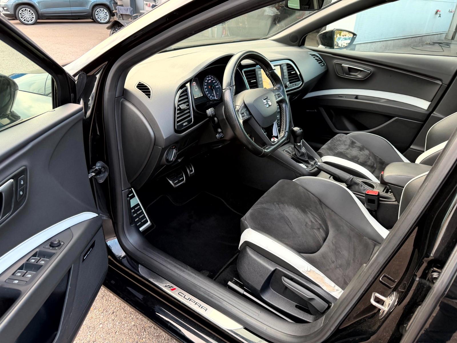 SEAT LEON 2.0 TSI ST CUPRA 290 DSG PANO_SCHALENSITZE | 290 ch | HAYON ÉLECTRIQUE | PACK SPORT | TOIT OUVRANT