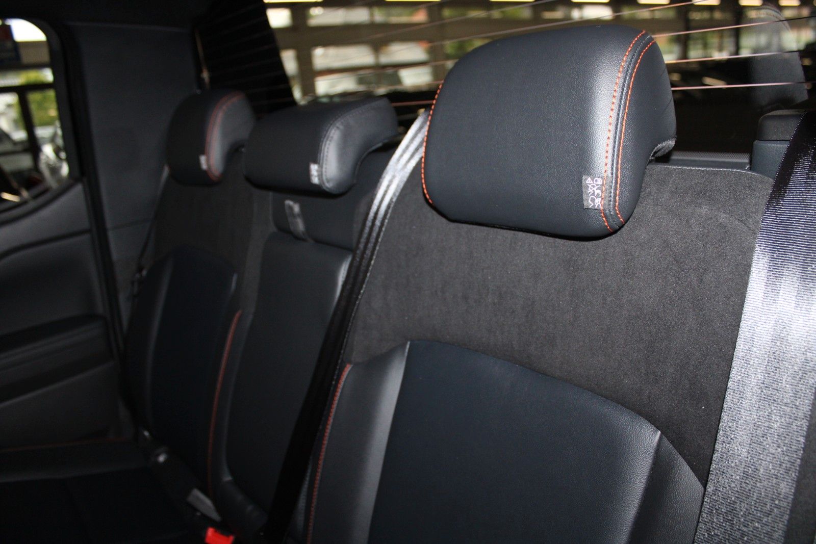 Fahrzeugabbildung Ford Ranger PHEV Wildtrak AHK ROLLO B&O ACC 360°
