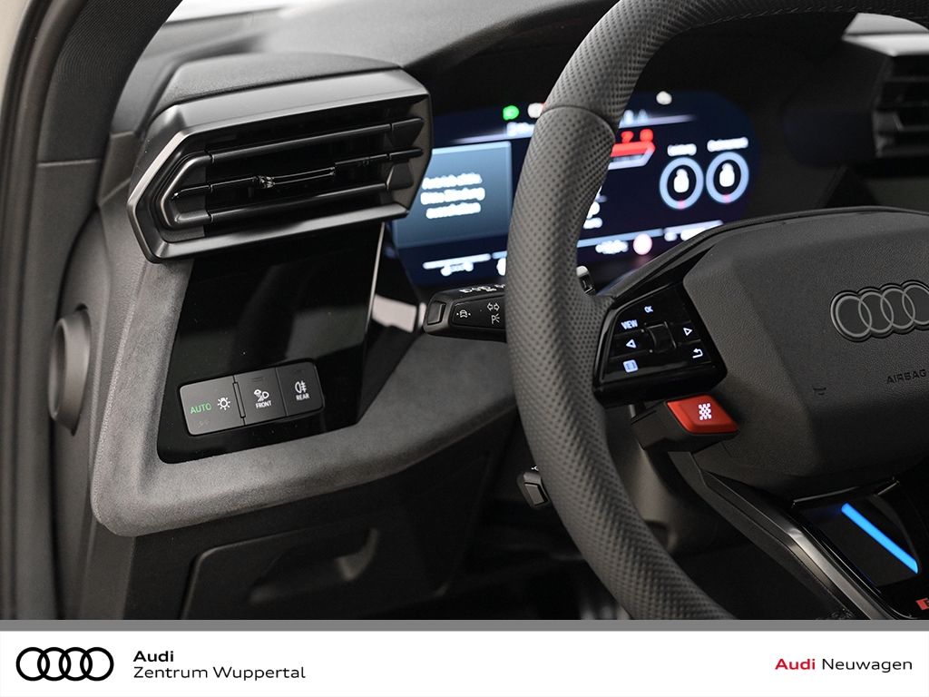 Audi RS3 Limousine S tronic 2.5 294 kW TFSI quattro foto 10