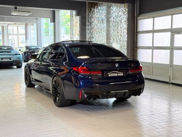 BMW M5 - 10