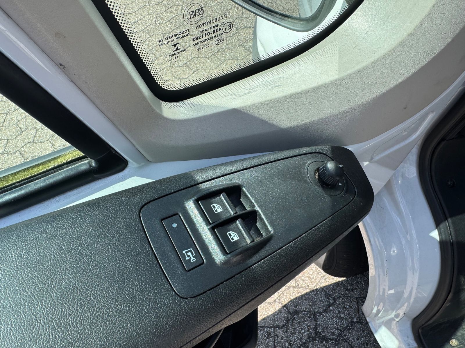 Fahrzeugabbildung Fiat  Ducato Grossr.-Kasten 35 130 L4H2 RS: 4035 mm/3