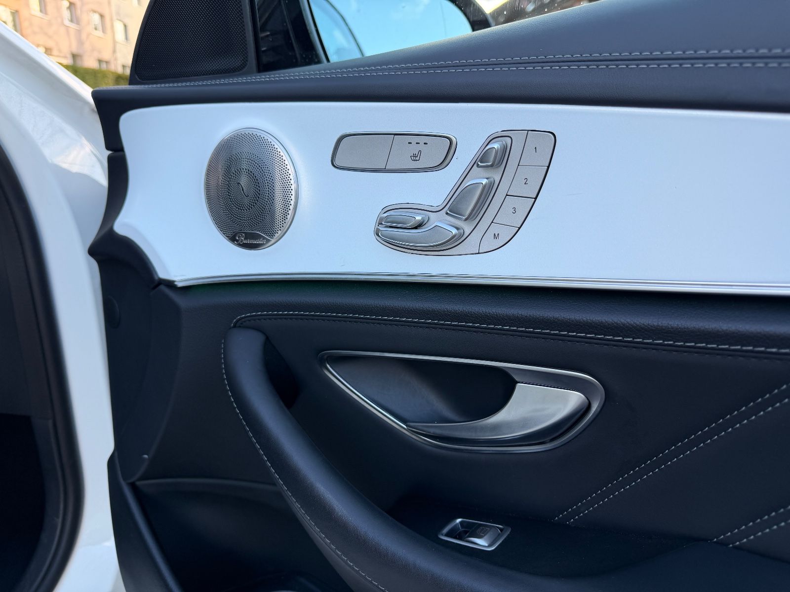 Fahrzeugabbildung Mercedes-Benz E 63s AMG 4Matic+ PANO*MEMO*BURMESTER*ACC*LED