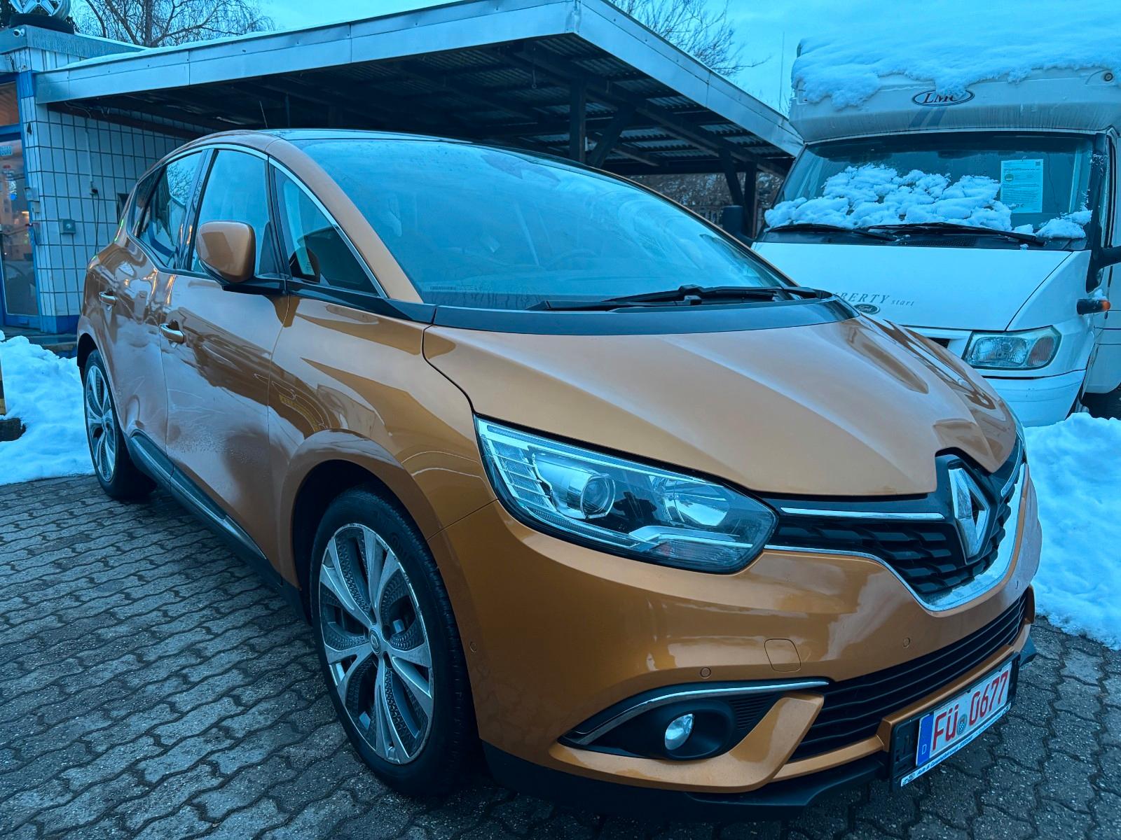 Renault Scenic IV Intens NEUER Motor Navi Panorama