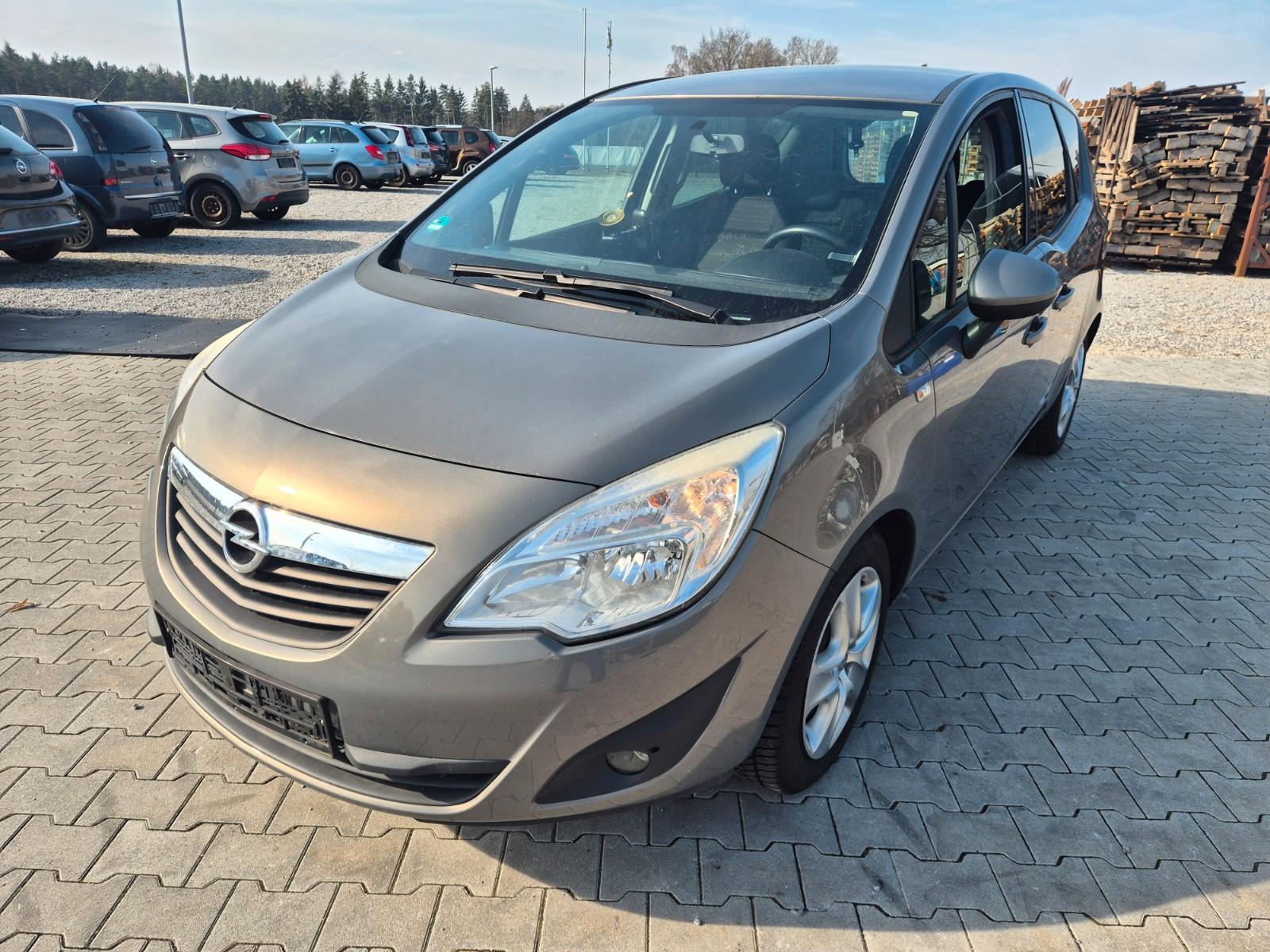 Opel Meriva B Design Edition