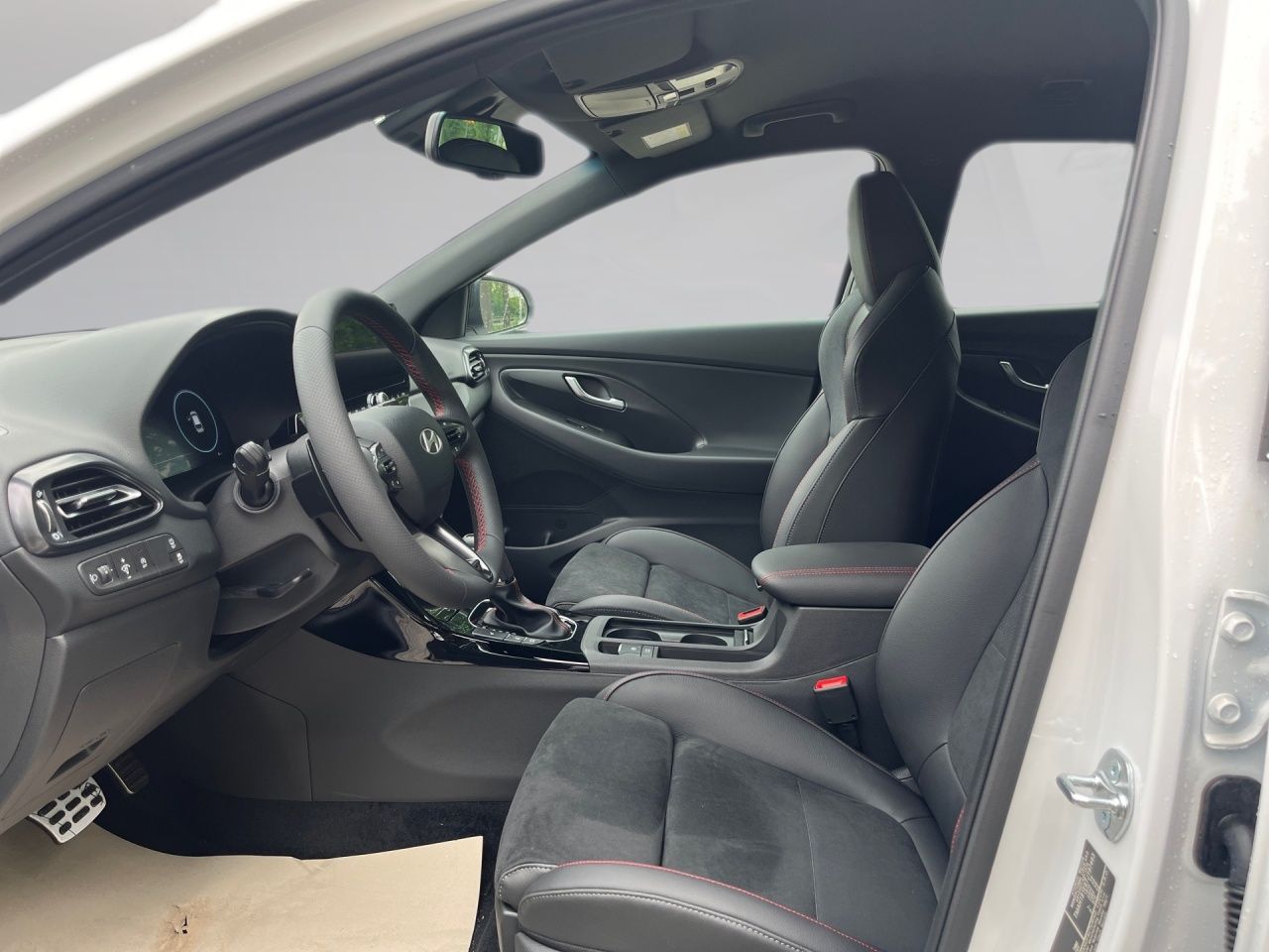 Fahrzeugabbildung Hyundai i30 N-LINE X *BT*CARPLAY*NAVI*SHZ*LHZ*KLIMAA*