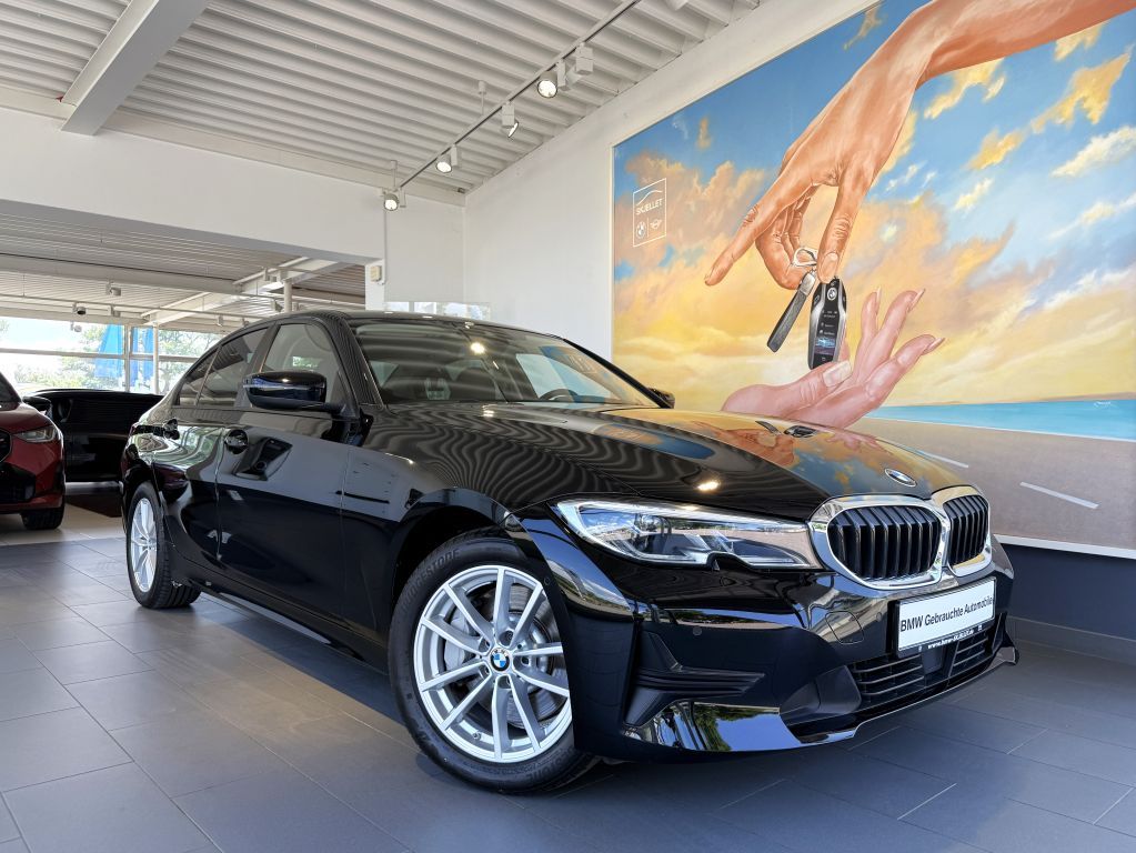 BMW 330e  Advantage KAM+KOMF+ACC+LASER+HUD+SPUR+DAB foto 2