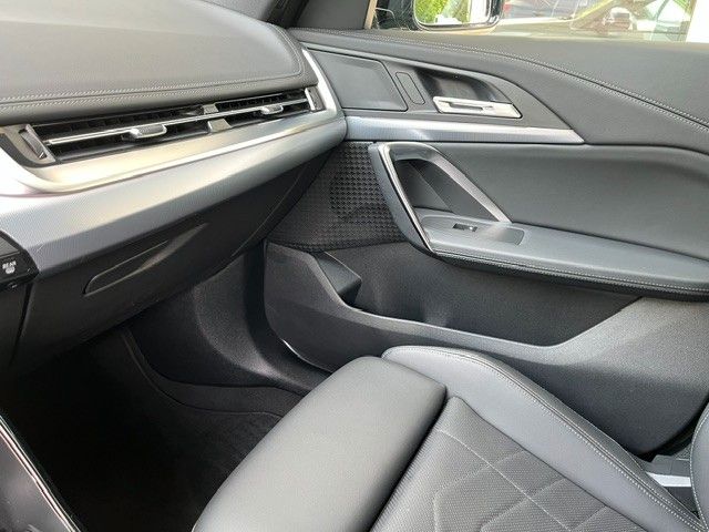 BMW X1 23 d xDrive M Sport AHK LED Alarm DAB foto 11
