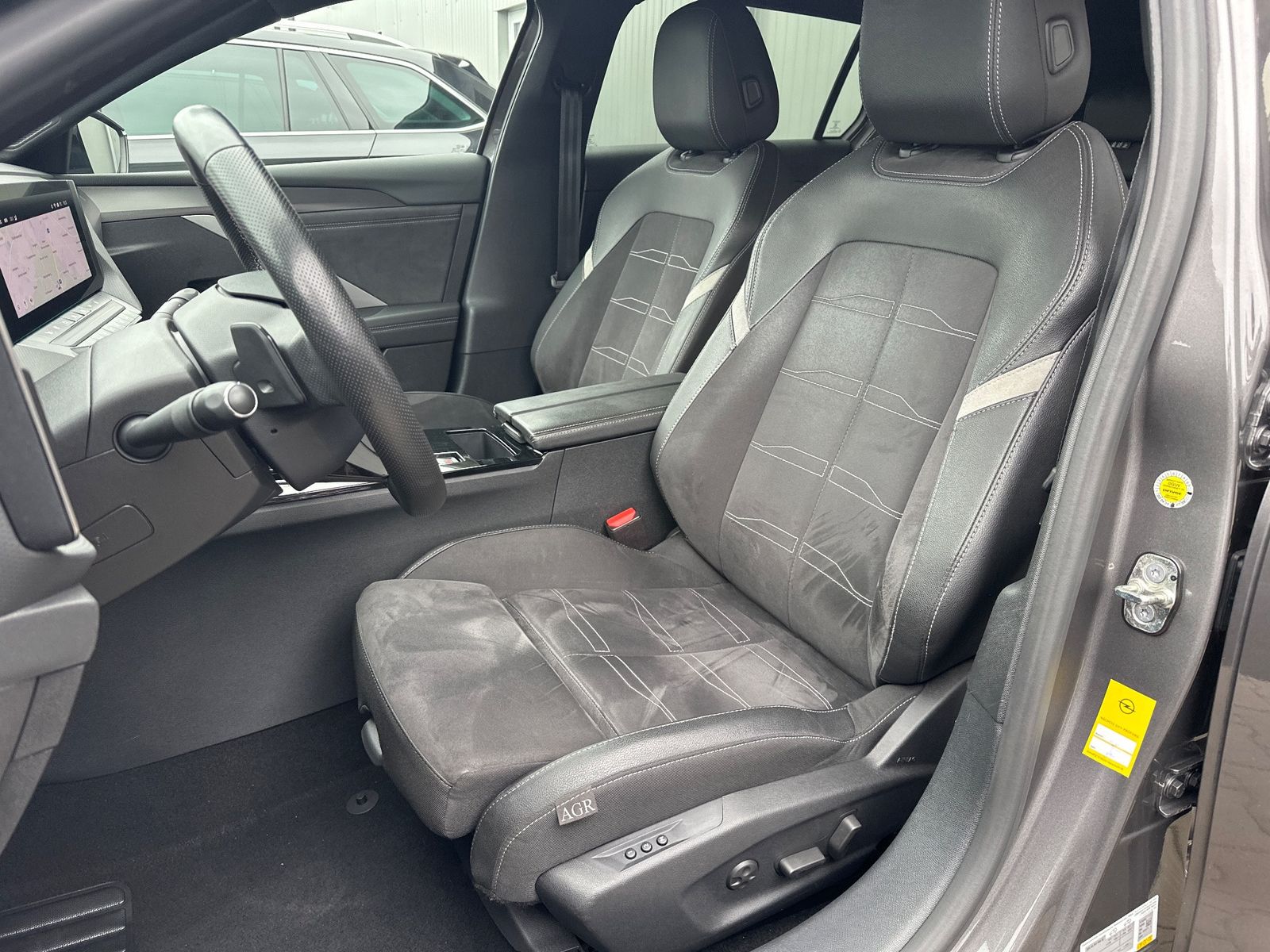 Fahrzeugabbildung Opel Astra ST 1.5 D GS Line NAV+LED+ACC+KAM+AHK+17ZO