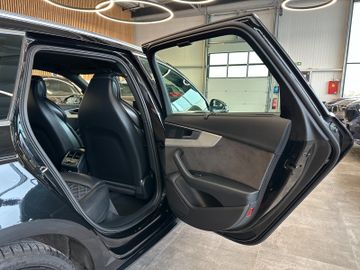 Audi A4 Avant quattro sport *Klima*Navi*LED*Vollleder