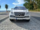 Mercedes-Benz GL 500 4MATIC 7G-TRONIC - Mercedes-Benz Geländewagen aus dem Jahr 2011