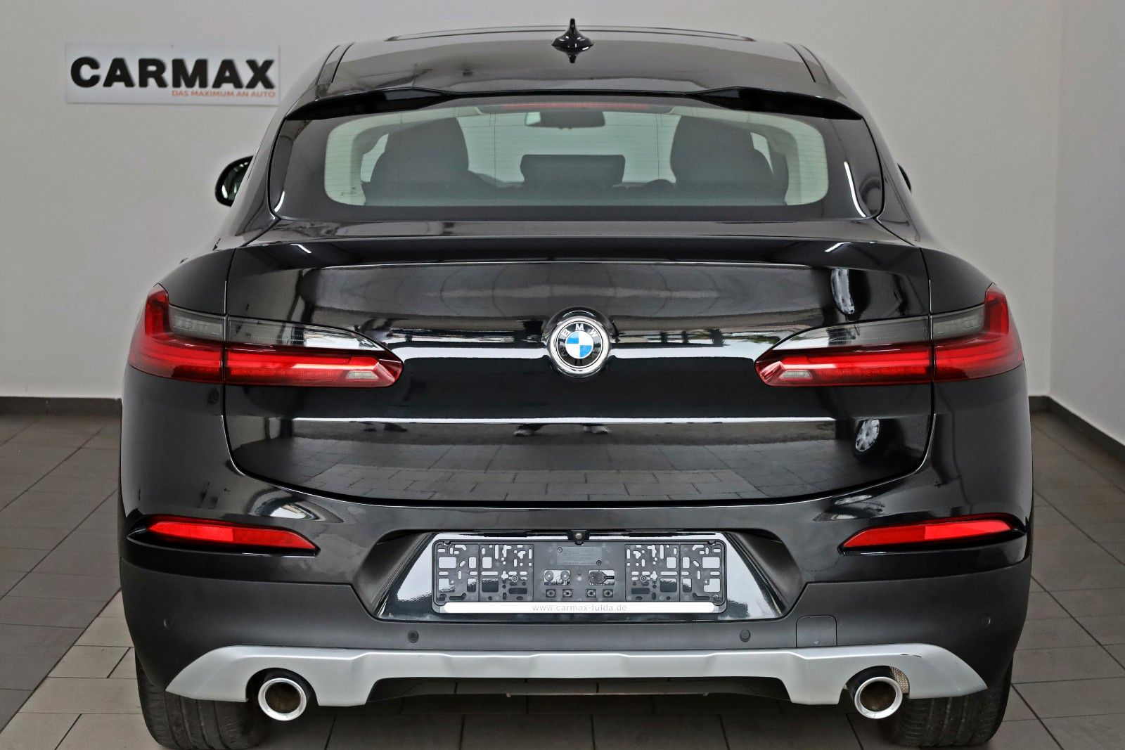 Fahrzeugabbildung BMW X4 xDrive 20 d xLine,Navi,SH,Kamera,H&K,Panorama