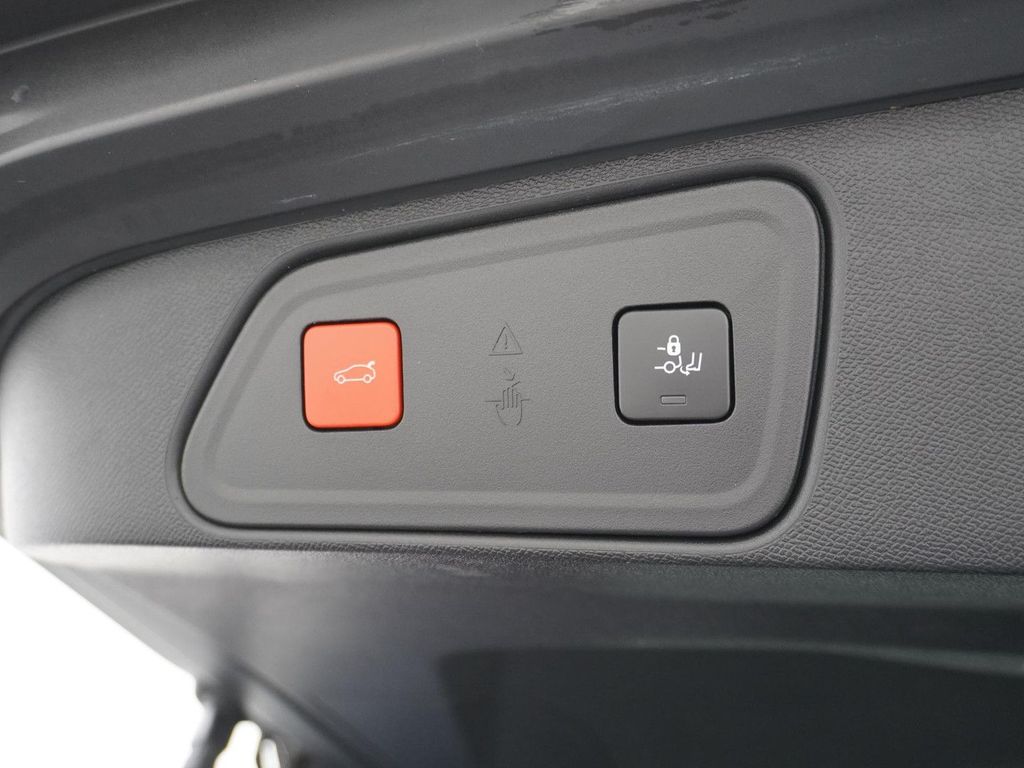 Peugeot 3008 1.6 PureTech GT kamera | NAP |  Panorama da