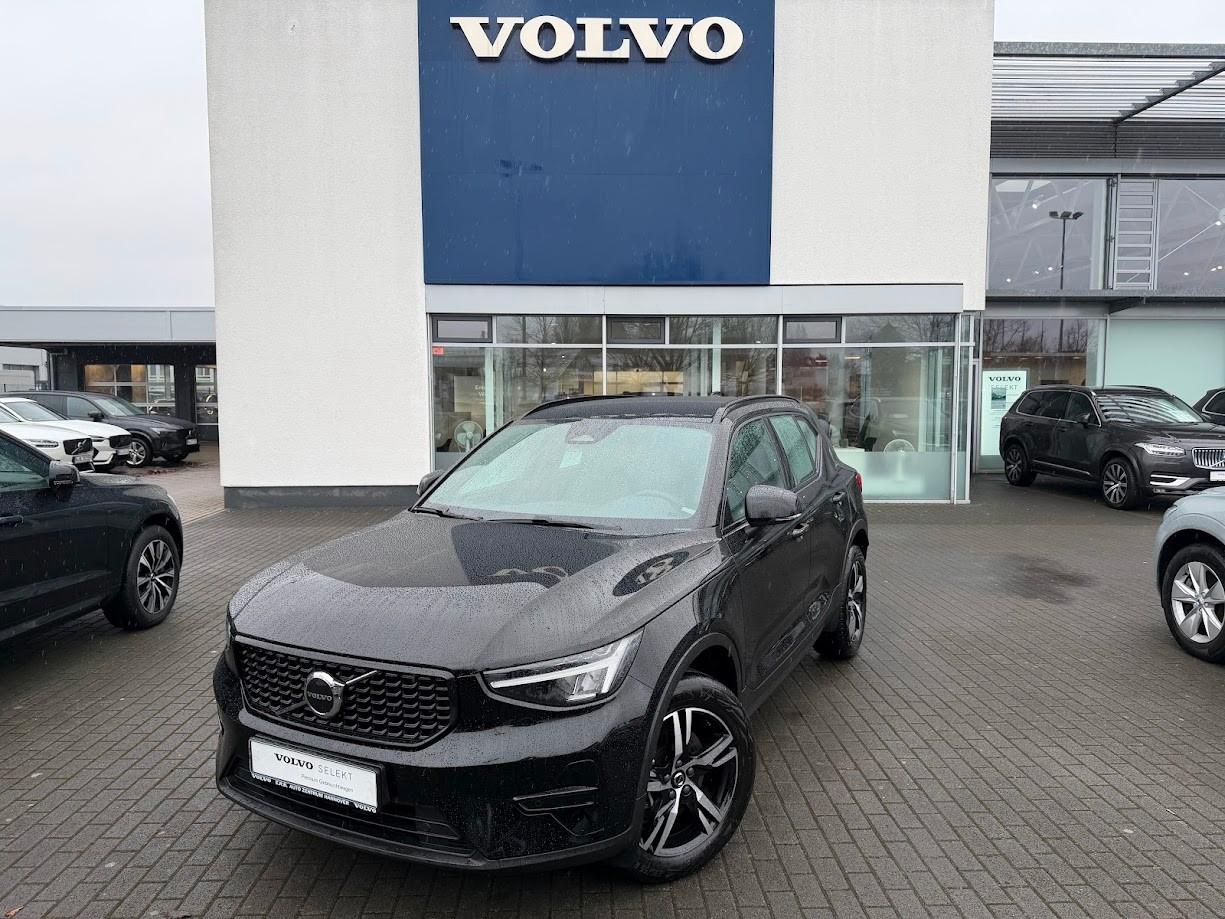Volvo XC40 B3 Plus Dark 2WD
