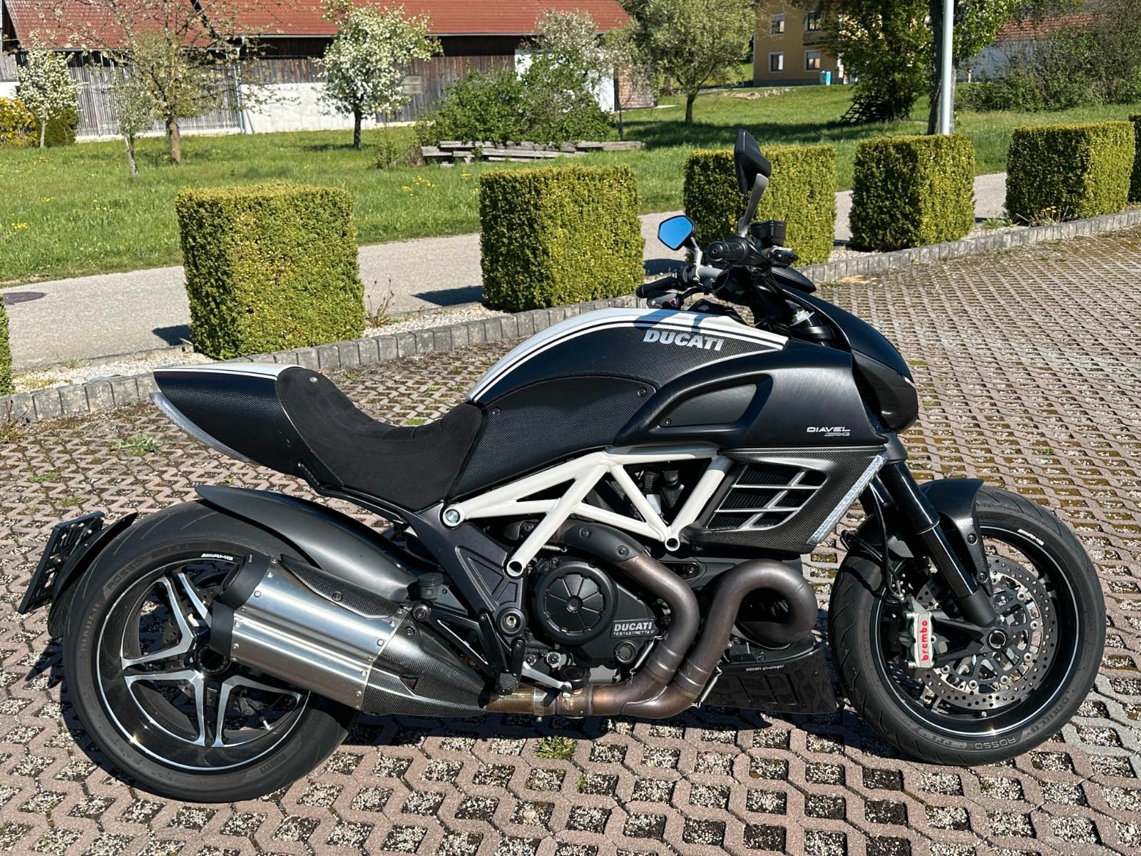Ducati Diavel 1200 AMG  No: #214