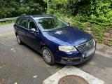 Volkswagen VW Passat Kombi - Volkswagen Passat aus 2006: Kombi