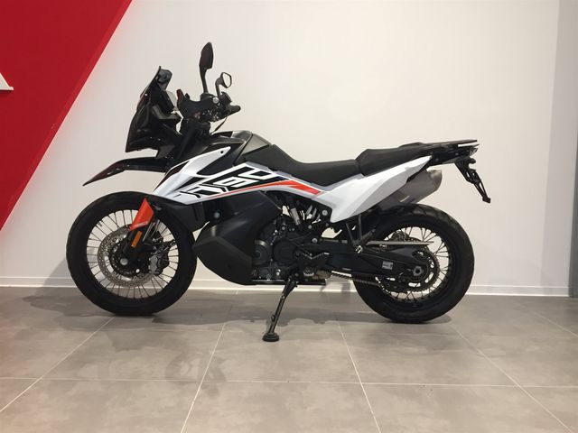 KTM 790 Adventure 1. Hand, Scheckheftgepflegt