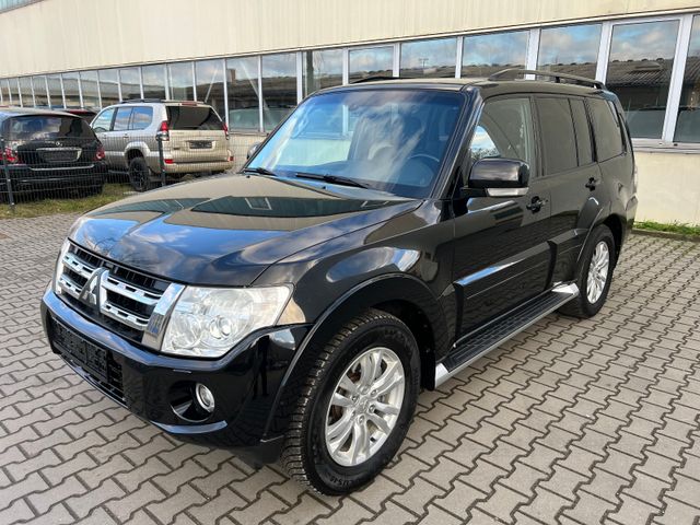 Mitsubishi Pajero 3.2 DI-D Instyle.AHK.Navi.7 Sitzer