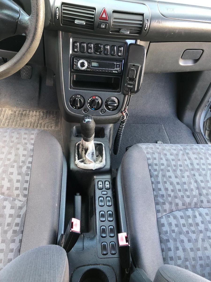 Mercedes-Benz Vaneo 2005 — photo 11