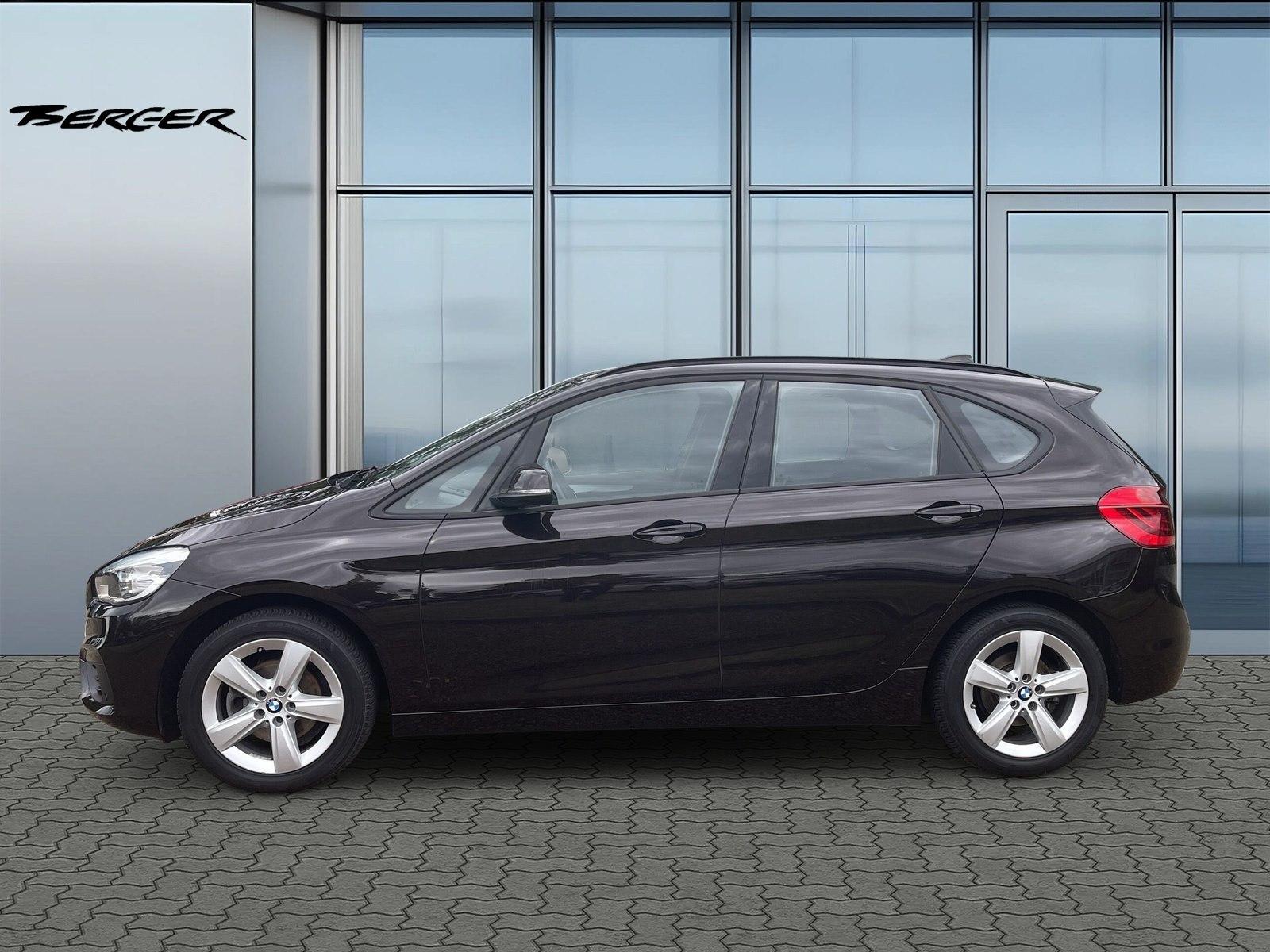 BMW 218d Advantage LED Navi Tempomat Parkassistent
