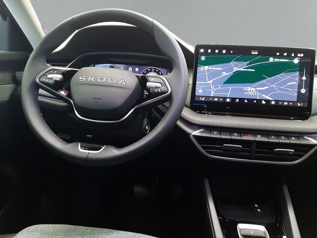 Fahrzeugabbildung Skoda Octavia Combi Selection 2.0TDI DSG PANO Leder