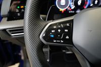 Volkswagen Golf VIII R 4Motion AHK Pano Carbon HKardon 360°