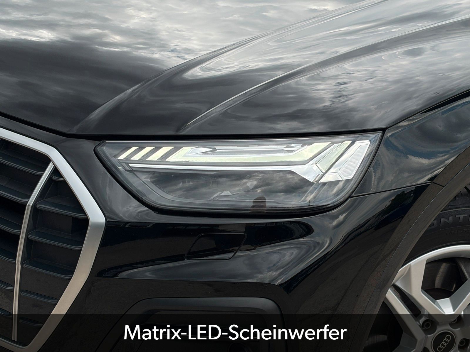 Fahrzeugabbildung Audi Q5 Sportback 40 TFSI quattro advan. AHK Matrix