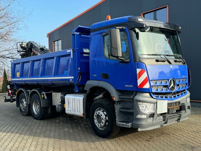 Mercedes-Benz AROCS 2536 6x2 Kipper Kran HIAB