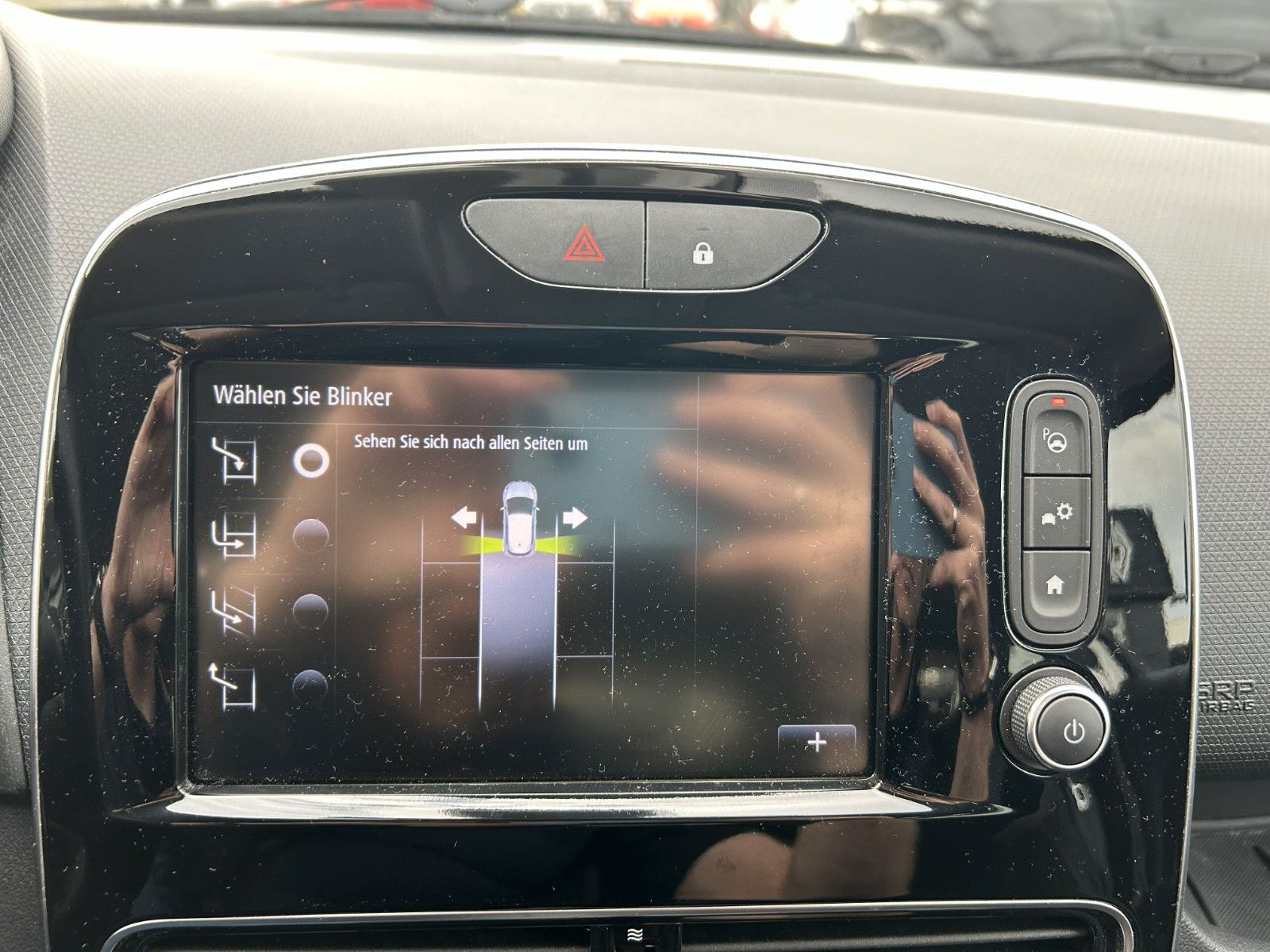 Fahrzeugabbildung Renault Clio IV Collection