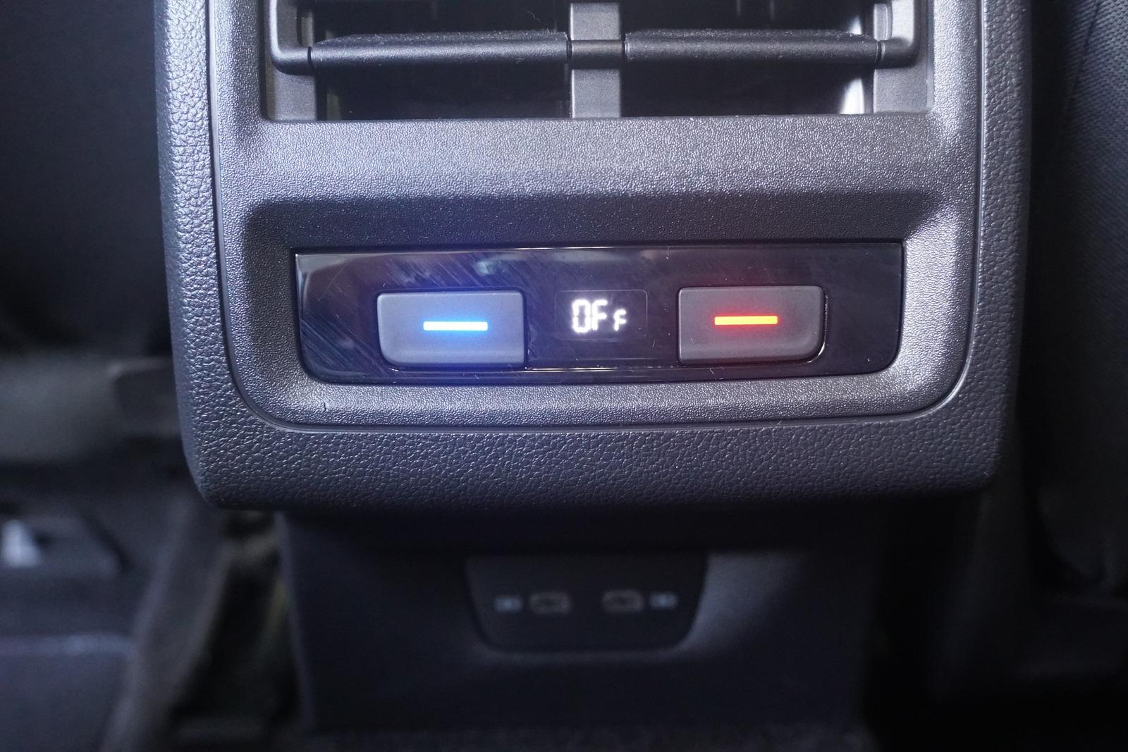 Volkswagen Golf VIII 1.5 TSI United LED Navi Sitzheizung, миниатюра 28