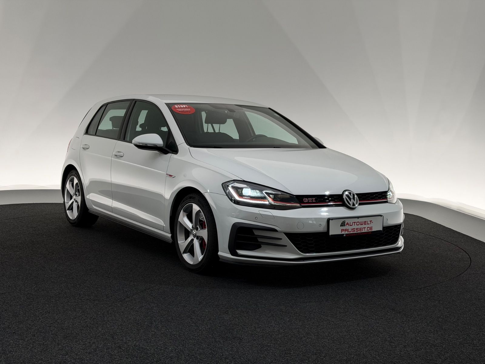 Gebrauchtwagen Volkswagen Golf Golf VII GTI*PERFORMANCE*LED-DSG-VIRTUAL-SHZ-APP in Horb am Neckar