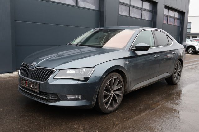 Skoda Superb Lim. L&K 4x4 ACC Bi-Xenon Leder