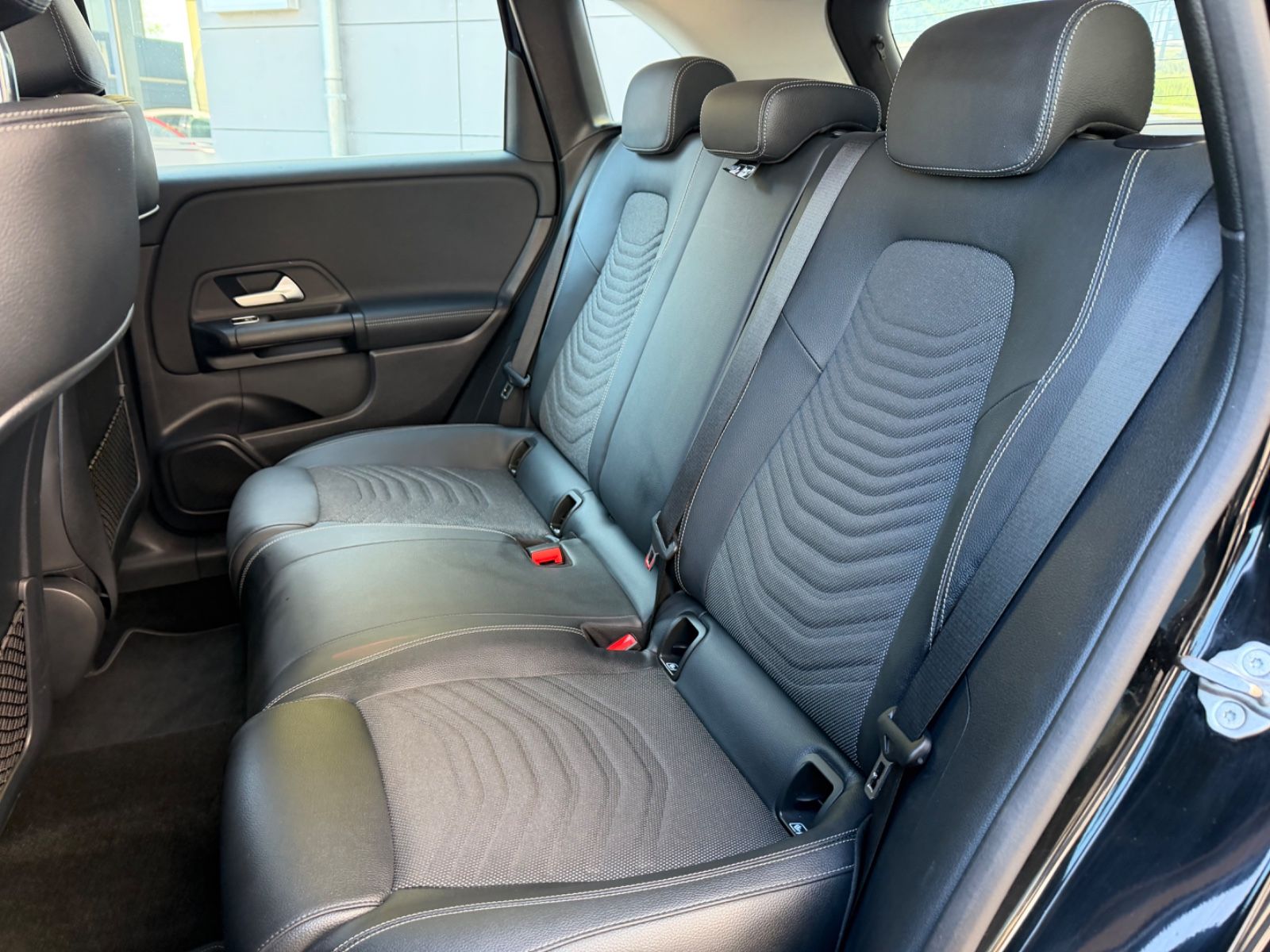 Mercedes-Benz B 200 d/LED/ALU/AUTOMATIK/50000KM/TOP* foto 19