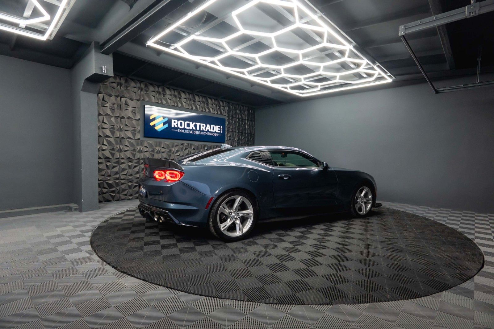 Fahrzeugabbildung Chevrolet Camaro 6.2 SS Coupe ZL1 Performance *6 Gang*LED*