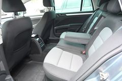 SKODA Superb Combi 2.0 TDI Ambition Klimaautom.  Navi