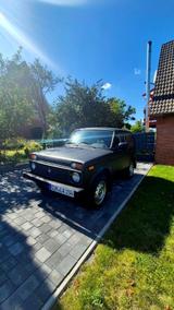 Lada Niva 4X4 aufgelastet auf 1900 Kg Zug ... - Lada Niva aus 2011