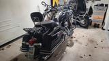 Harley-Davidson Road King FLHR  - HARLEY-DAVIDSON ROAD KING