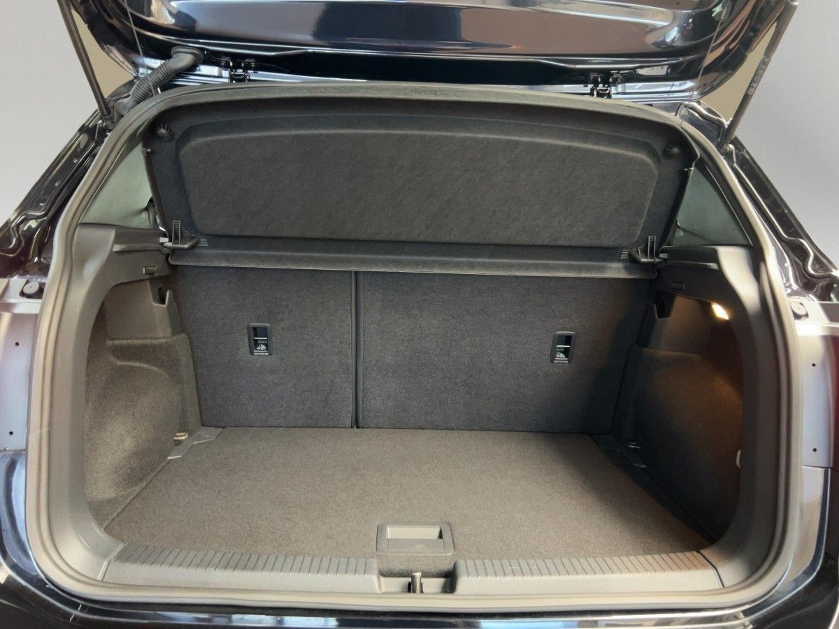 Volkswagen T-Cross - Bild 8