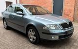 Skoda Octavia Lim. Elegance/AUTOMATIK/TÜV NEU - gebrauchte Skoda Octavia aus dem Jahr 2005