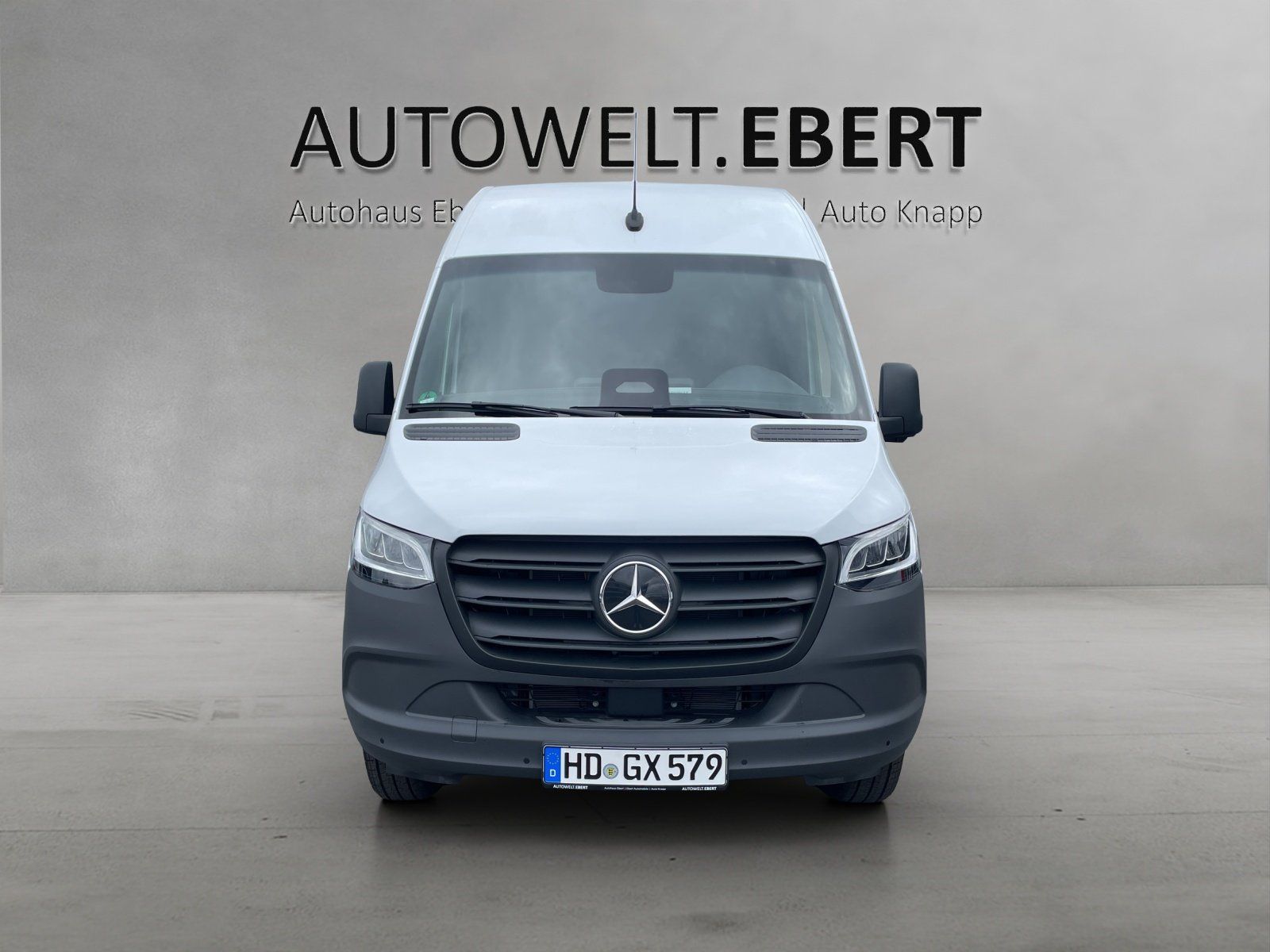 Fahrzeugabbildung Mercedes-Benz eSprinter 320 KA HolzFu RüFa MBUX WinterPaket