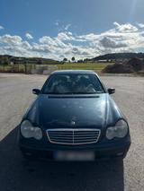 Mercedes-Benz Polnisches Auto - Mercedes-Benz 230 aus 2000