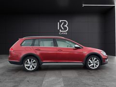 VW Golf Variant 2.0 TDI Alltrack 4Motion