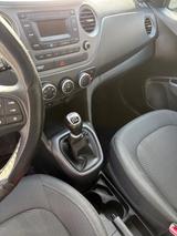 Hyundai i10 1.0  Yes - Hyundai i10: Yes