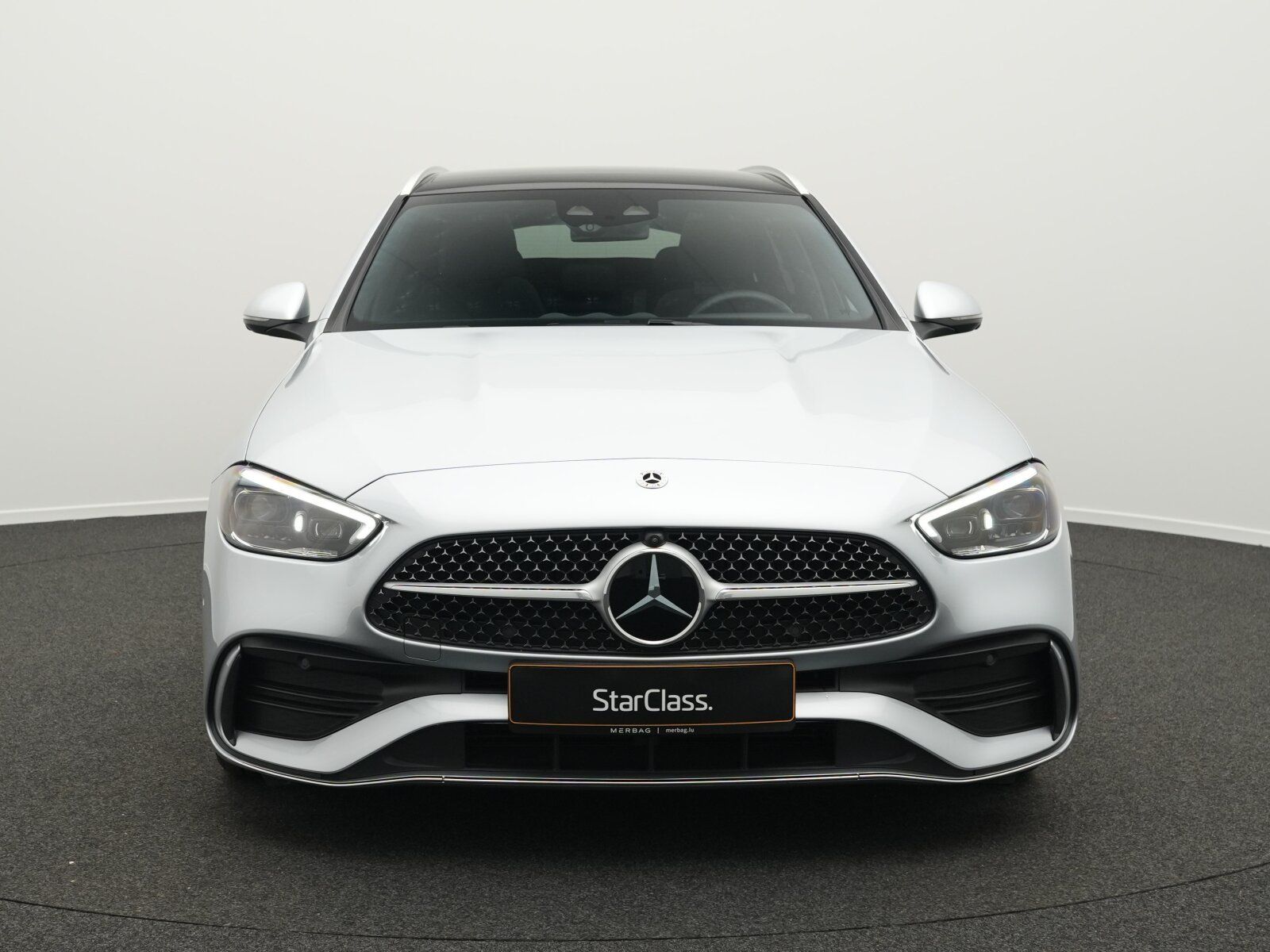 Mercedes-Benz C 220 d 4MATIC T-Modell AMG-Line Premium imagem 2