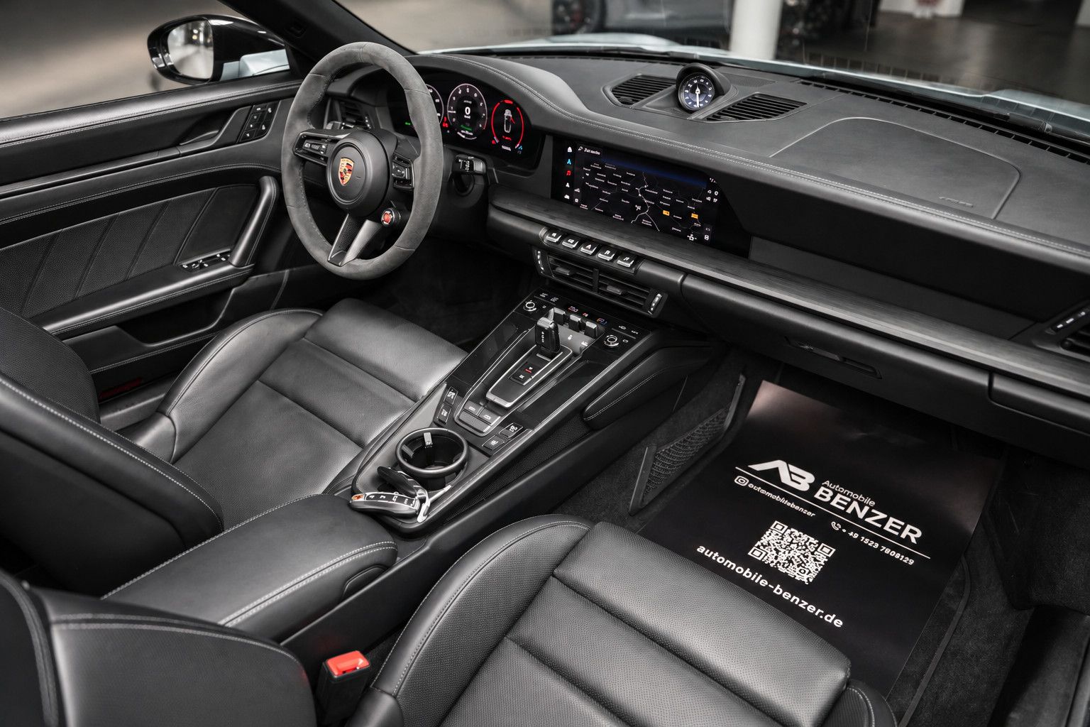 Fahrzeugabbildung Porsche 911 Targa 4 GTS *Chrono*Carbon*MATRIX-HD*BOSE