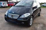 Mercedes-Benz A 200 ELEGANCE Elegance - Mercedes-Benz A 200: Elegance