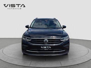 Volkswagen Tiguan - 3