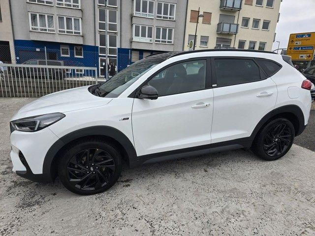 Hyundai Tucson N Line 4WD 1,6 TGDI KAT PANO*ALCANTARA