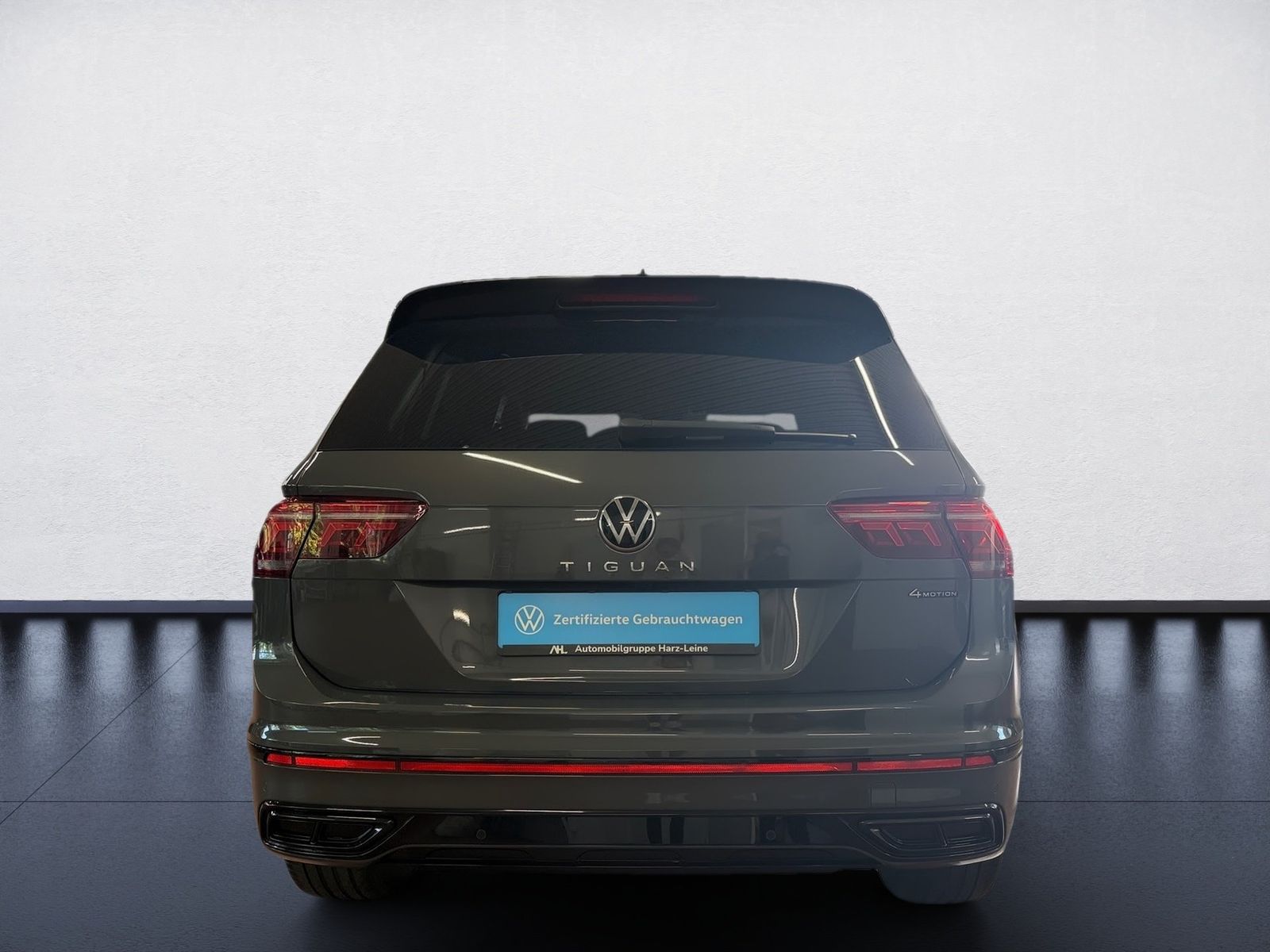 Volkswagen Tiguan 2.0 TSI R-Line 4M DSG BlackStyle Matrix N foto 5