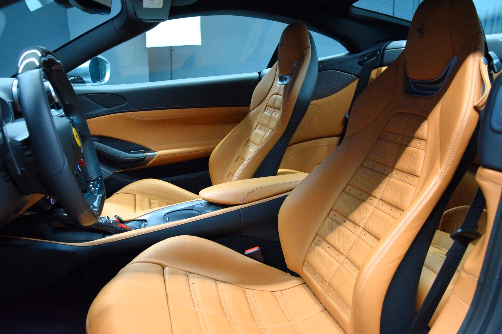 Fahrzeugabbildung Ferrari Portofino ACC Kamera Display Garantie  ADAS 1.Ha