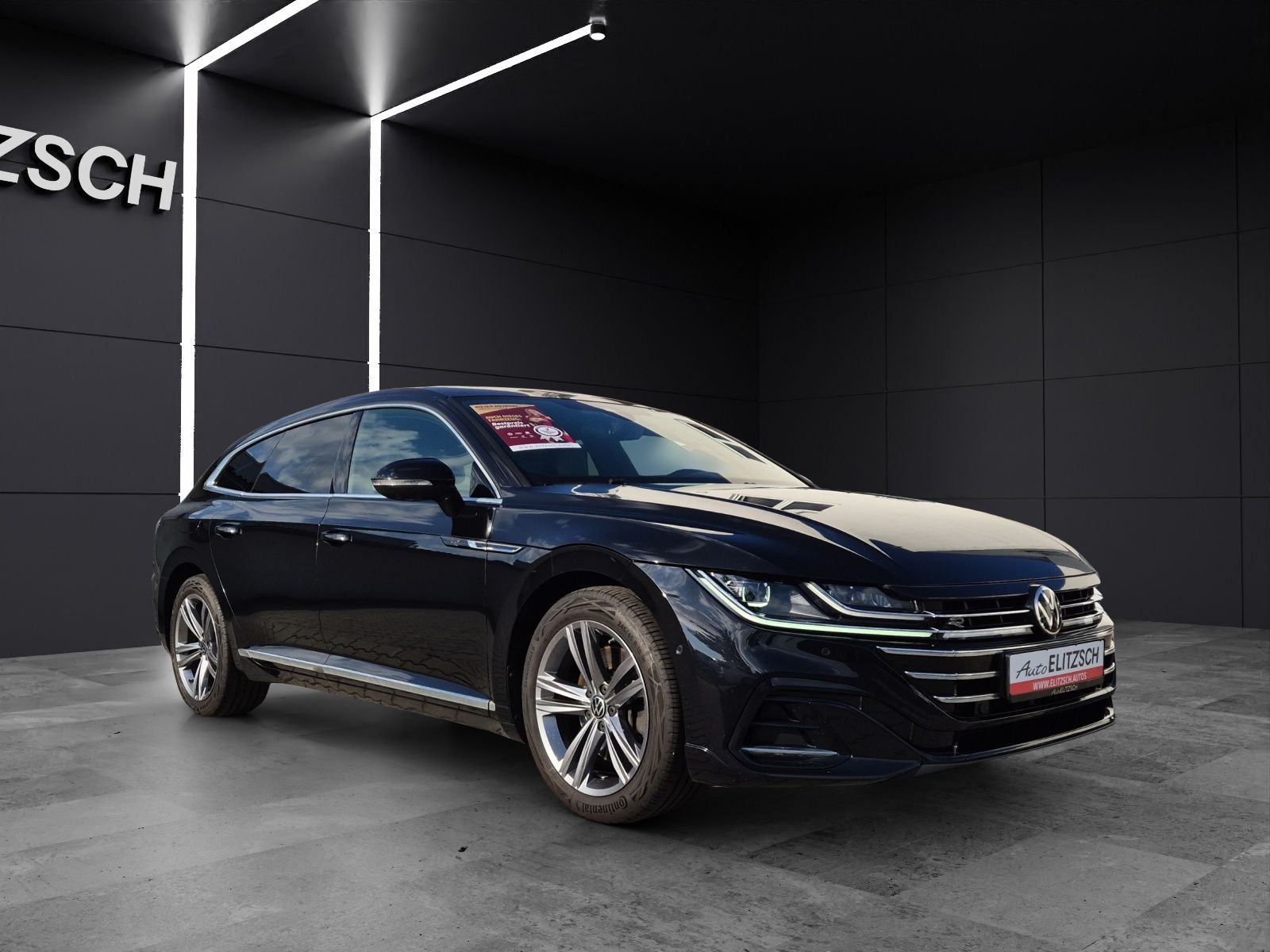 Fahrzeugabbildung Volkswagen Arteon SB TSI R-Line DSG 4M Matrix AHK Navi AID